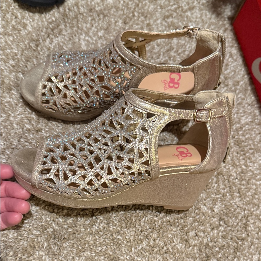 GB Girls Gold Glitter Dress Shoes